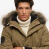 Everest Puffer Bomberjacke mit Kapuze Everest Puffer Bomberjacke mit Kapuze