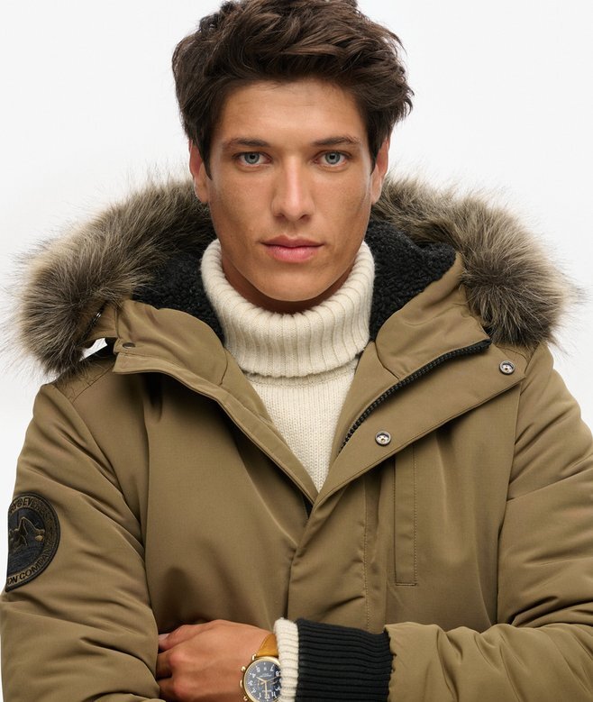 Everest Puffer Bomberjacke mit Kapuze Everest Puffer Bomberjacke mit Kapuze