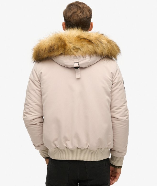Everest Puffer Bomberjacke mit Kapuze Everest Puffer Bomberjacke mit Kapuze