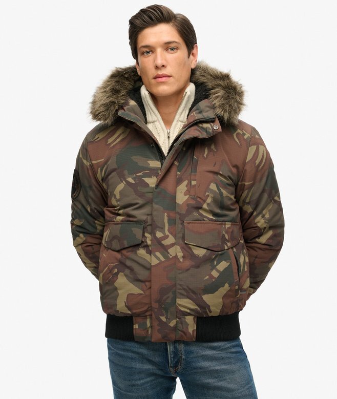 Everest Puffer Bomberjacke mit Kapuze Everest Puffer Bomberjacke mit Kapuze
