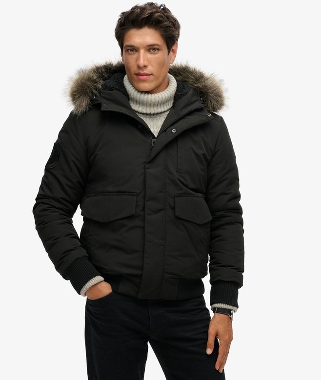 Everest Puffer Bomberjacke mit Kapuze Everest Puffer Bomberjacke mit Kapuze