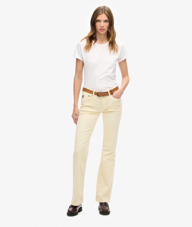 Flare-Jeans aus Cord mit niedriger Leibhöhe Flare-Jeans aus Cord mit niedriger Leibhöhe