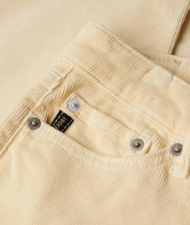 Flare-Jeans aus Cord mit niedriger Leibhöhe Flare-Jeans aus Cord mit niedriger Leibhöhe