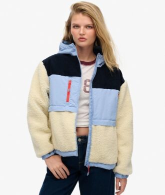 Fleecejacke mit Kapuze Fleecejacke mit Kapuze