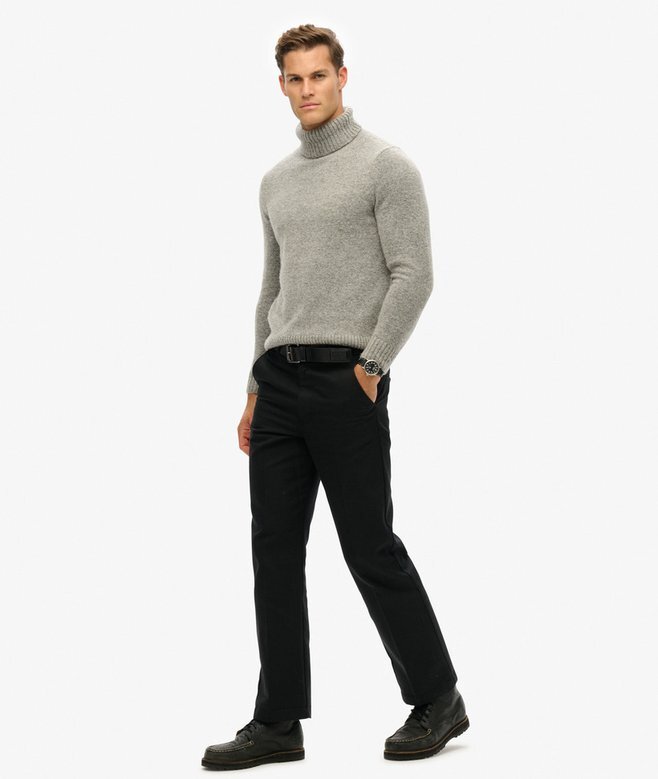 Gerade geschnittene Chino-Hose Gerade geschnittene Chino-Hose