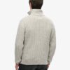 Gerippter Pullover mit halben Knöpfen Gerippter Pullover mit halben Knöpfen
