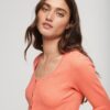 Geripptes Langarm-Henley-Oberteil Geripptes Langarm-Henley-Oberteil