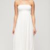 Gesmoktes Midi-Strandkleid Gesmoktes Midi-Strandkleid