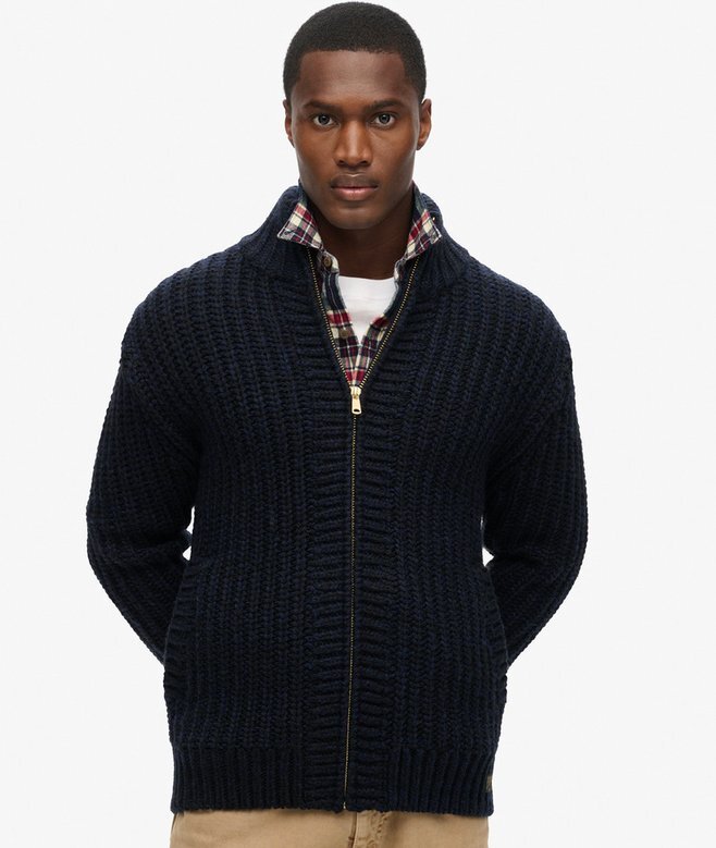 Grob gestrickte Strickjacke mit durchgehendem Reißverschluss Grob gestrickte Strickjacke mit durchgehendem Reißverschluss