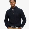 Grobstrick-Pullover mit halbem Reißverschluss Grobstrick-Pullover mit halbem Reißverschluss