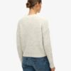 Grobstrickpullover mit Zopfmuster