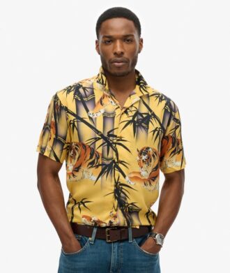Hawaiianisches Resort-Hemd