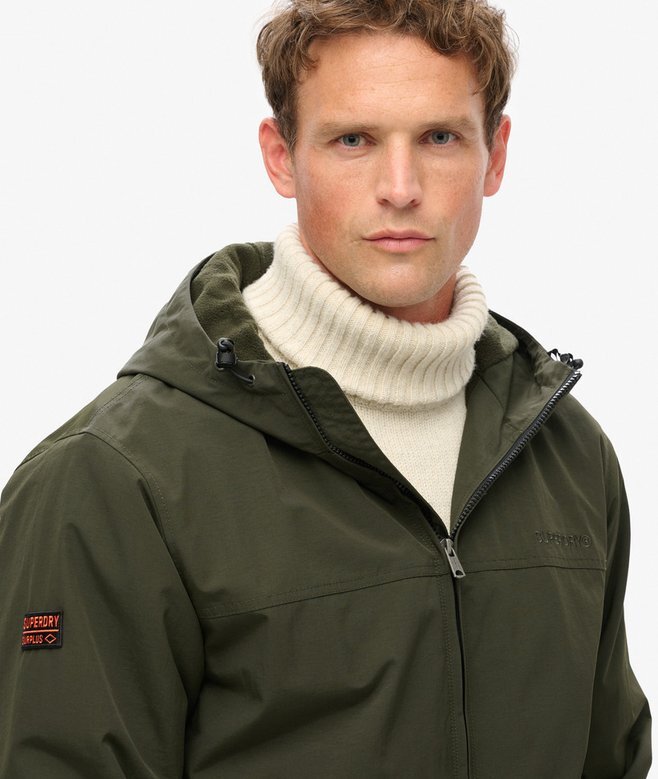 Hooded Bomberjacke aus Surplus-Nylon Hooded Bomberjacke aus Surplus-Nylon