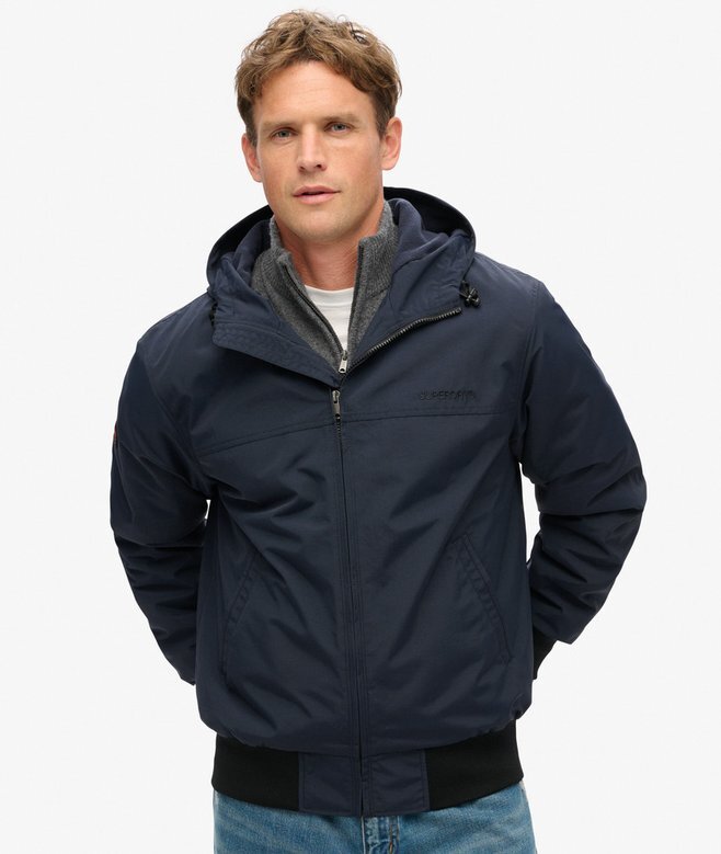 Hooded Bomberjacke aus Surplus-Nylon Hooded Bomberjacke aus Surplus-Nylon