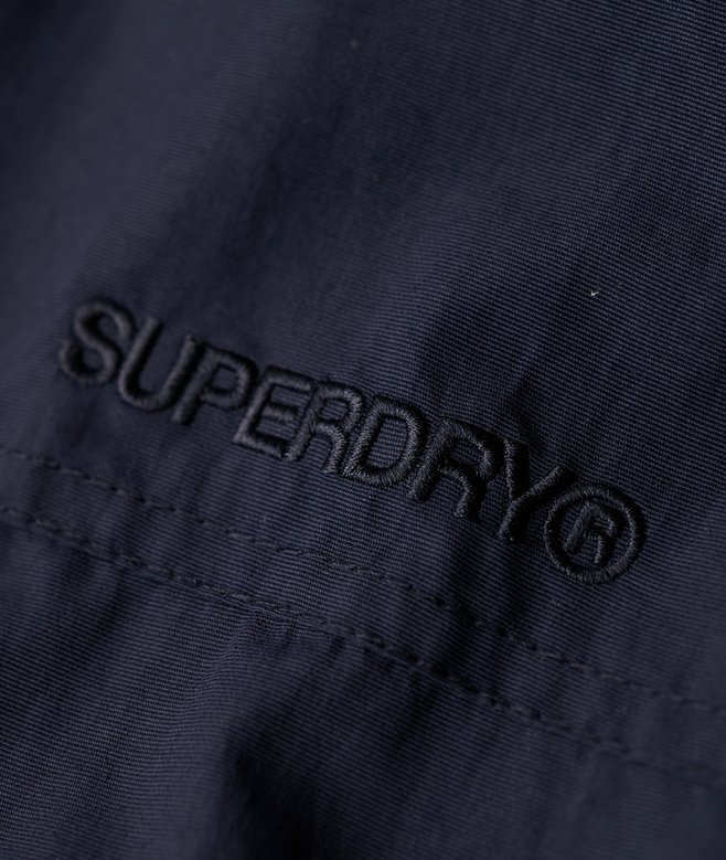 Hooded Bomberjacke aus Surplus-Nylon Hooded Bomberjacke aus Surplus-Nylon