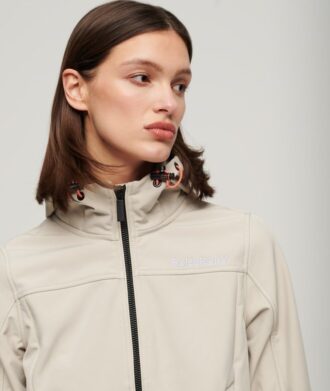 Hooded Softshell-Trekkerjacke Hooded Softshell-Trekkerjacke