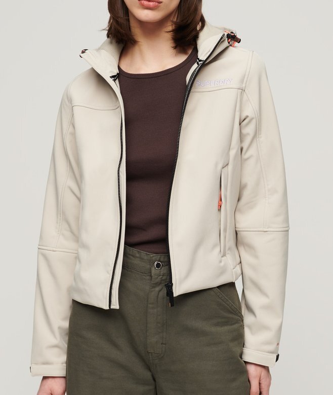 Hooded Softshell-Trekkerjacke Hooded Softshell-Trekkerjacke