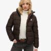 Hooded Spirit Sports Puffer-Jacke Hooded Spirit Sports Puffer-Jacke
