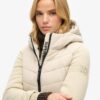 Hooded Storm Hybrid-Steppjacke mit Kapuze