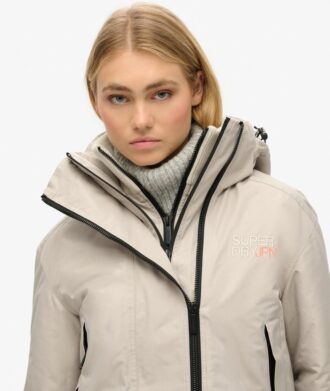 Hooded Windbreaker-Jacke mit Stickerei