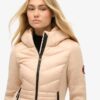 Hybrid-Jacke mit Kapuze aus Storm-Strick