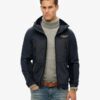 Hybrid-Trekker-Jacke mit Kapuze Hybrid-Trekker-Jacke mit Kapuze