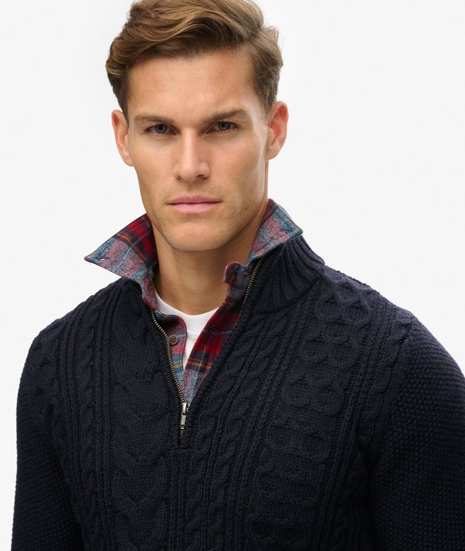 Jacob Pullover mit Zopfmuster und halbem Reißverschluss Jacob Pullover mit Zopfmuster und halbem Reißverschluss