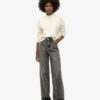 Jeans aus Organic Cotton mit weitem Bein
