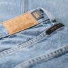 Jeans mit mittlerer Leibhöhe und geradem Bein
