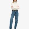 Jeans mit mittlerer Leibhöhe und weitem Bein Jeans mit mittlerer Leibhöhe und weitem Bein