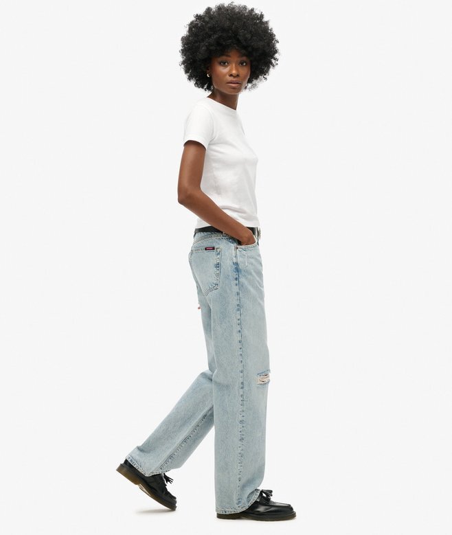 Jeans mit mittlerer Leibhöhe und weitem Bein Jeans mit mittlerer Leibhöhe und weitem Bein