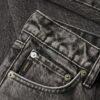 Jeans mit mittlerer Leibhöhe und weitem Bein Jeans mit mittlerer Leibhöhe und weitem Bein
