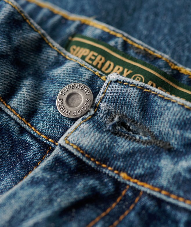 Jeans mit mittlerer Leibhöhe und weitem Bein Jeans mit mittlerer Leibhöhe und weitem Bein