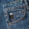 Jeans mit mittlerer Leibhöhe und weitem Bein Jeans mit mittlerer Leibhöhe und weitem Bein