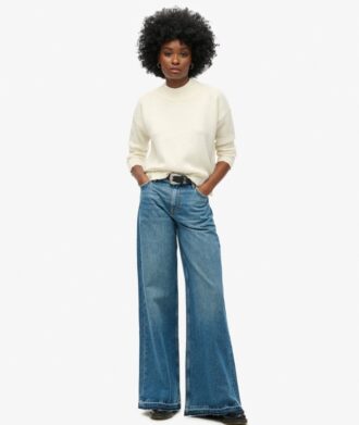 Jeans mit weitem Bein und unversäubertem Saum
