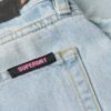 Jeans mit weitem Bein und unversäubertem Saum