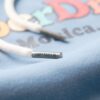 Kapuzenpullover mit Regenbogen-Logo