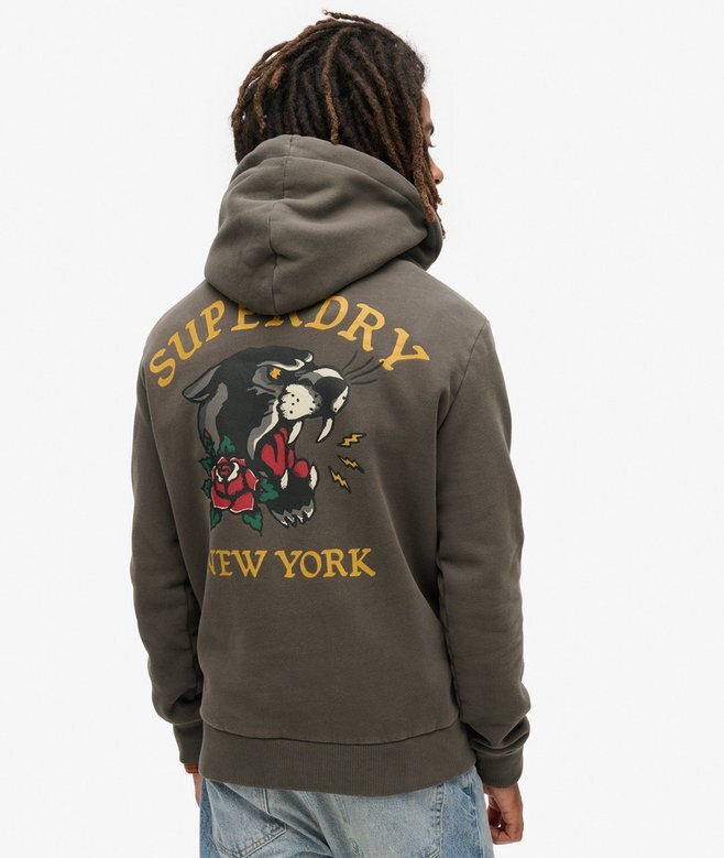 Kapuzenpullover mit Tattoo-Motiv auf dem Rücken Kapuzenpullover mit Tattoo-Motiv auf dem Rücken