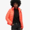 Klassische Puffer-Daunenjacke mit Kapuze