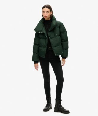 Kurzer Puffer-Mäntel