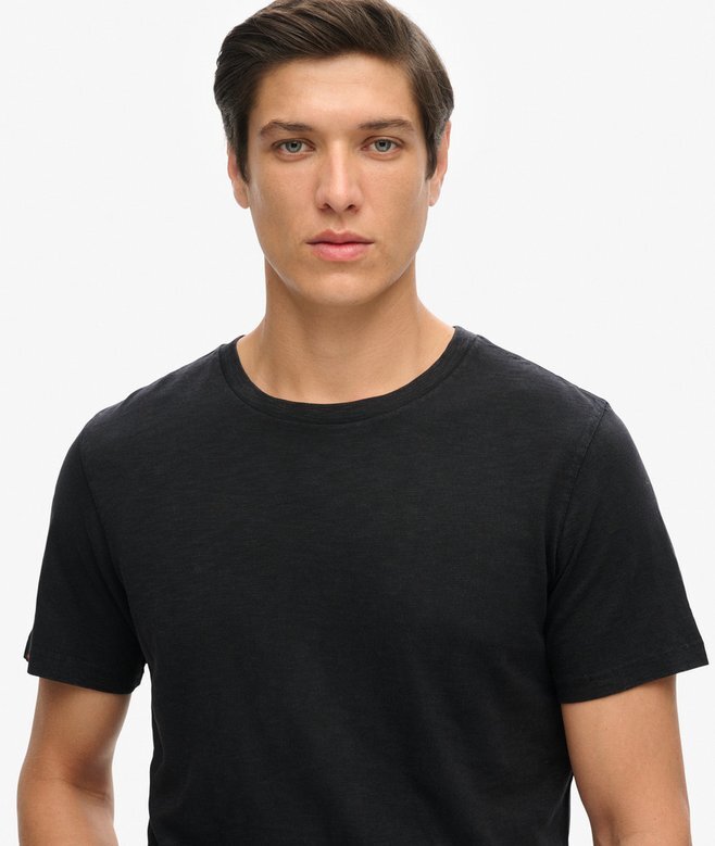 Kurzärmeliges Slub-T-Shirt mit Rundhalsausschnitt Kurzärmeliges Slub-T-Shirt mit Rundhalsausschnitt