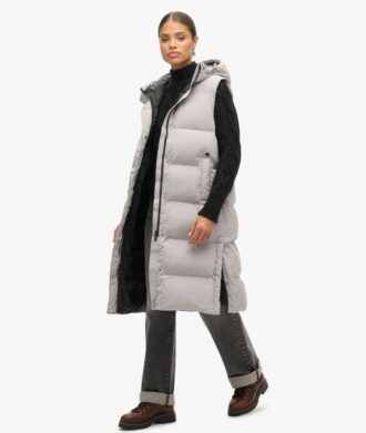 Lange, wattierte Hooded-Weste Lange, wattierte Hooded-Weste