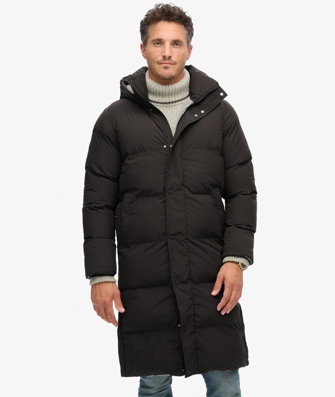 Langer Puffer-Mantel mit Kapuze Langer Puffer-Mantel mit Kapuze
