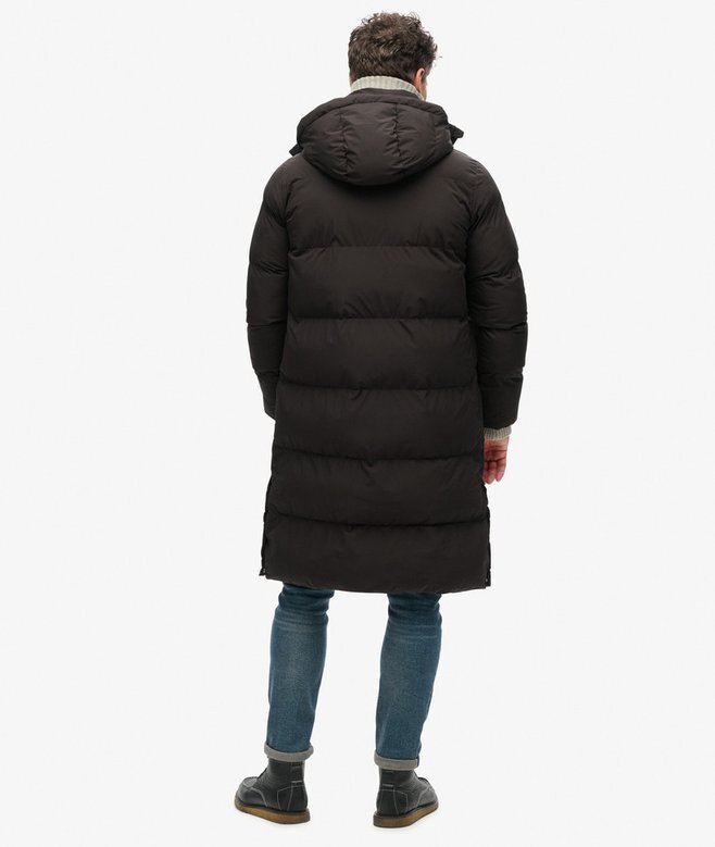 Langer Puffer-Mantel mit Kapuze Langer Puffer-Mantel mit Kapuze