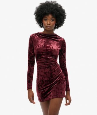 Langärmliges Minikleid aus Samt