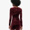 Langärmliges Minikleid aus Samt
