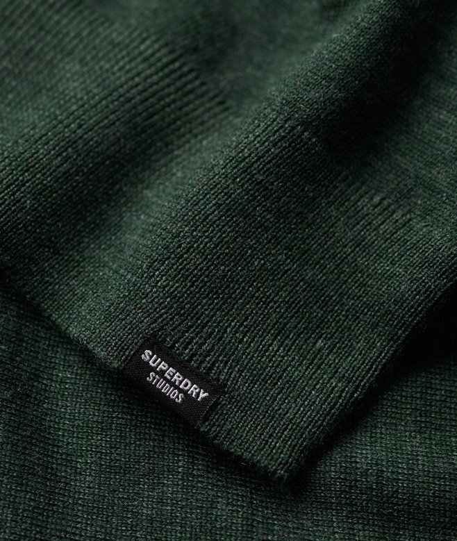 Langärmliges Strickkleid aus Merinowolle Langärmliges Strickkleid aus Merinowolle