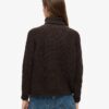 Locker sitzender Rollkragenpullover aus Strickmode Locker sitzender Rollkragenpullover aus Strickmode