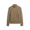 Locker sitzender Rollkragenpullover aus Strickmode Locker sitzender Rollkragenpullover aus Strickmode