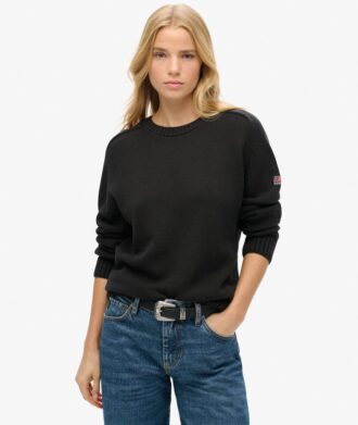 Locker sitzender Strickpullover mit Rundhalsausschnitt